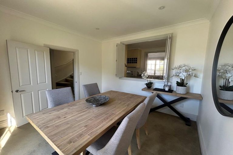 Photo of property in 154 Tinakori Road, Thorndon, Wellington, 6011