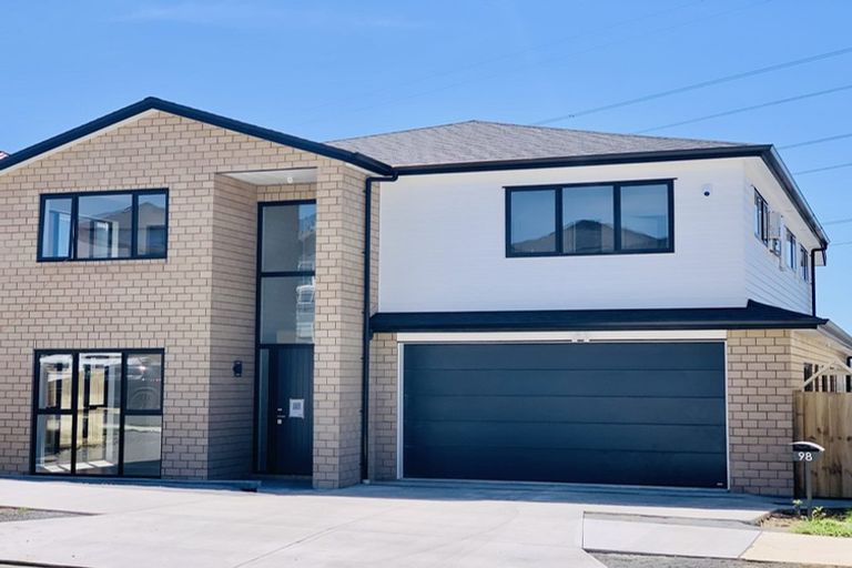Photo of property in 98 Tir Conaill Avenue, Flat Bush, Auckland, 2019