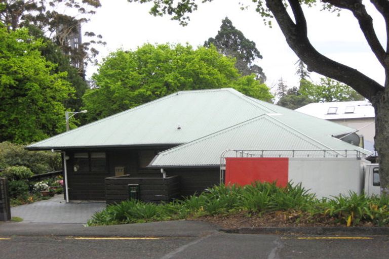 Photo of property in 32 Shelbourne Street, Nelson, 7010