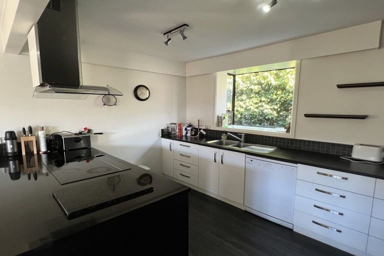 Photo of property in 11 Dunster Street, Burnside, Christchurch, 8053