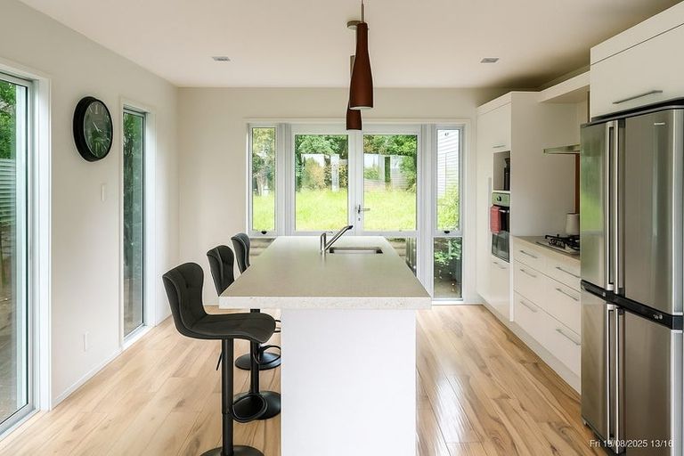 Photo of property in 132 Kittiwake Drive, Schnapper Rock, Auckland, 0632