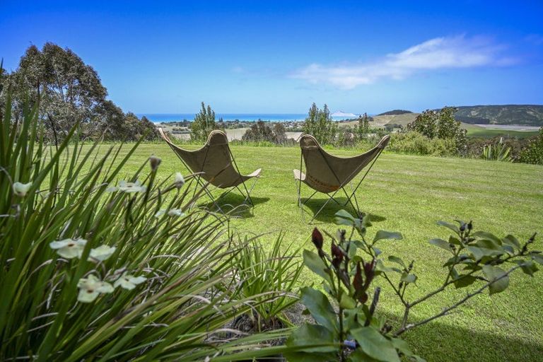 Photo of property in 58 Te Apiti Road, Waimarama, Havelock North, 4294