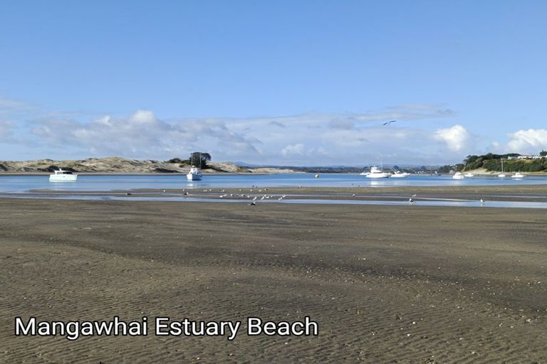 Photo of property in 53 Robert Hastie Drive, Mangawhai, 0573