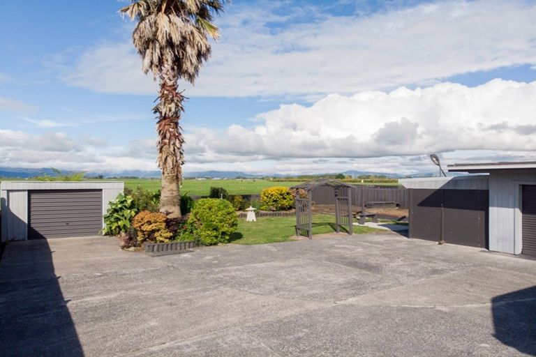 Photo of property in 108 Pipiroa Road, Ngatea, 3503