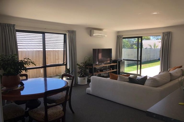 Photo of property in 12 Henry Lane, Patumahoe, Pukekohe, 2679