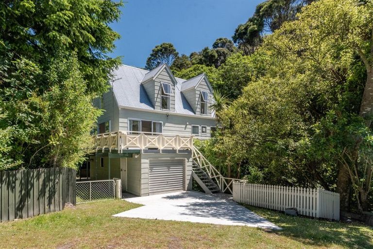 Photo of property in 57 Tikao Bay Road, Wainui, French Farm, 7582
