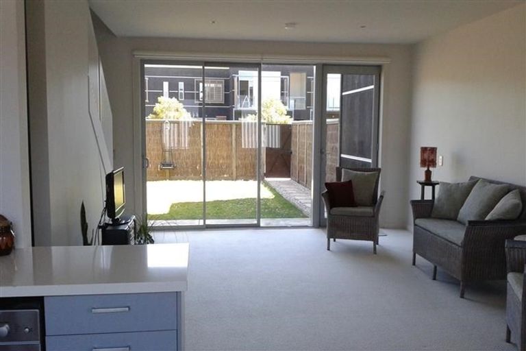 Photo of property in The Terraces, 29/9 Humber Street, Pandora, Napier, 4110