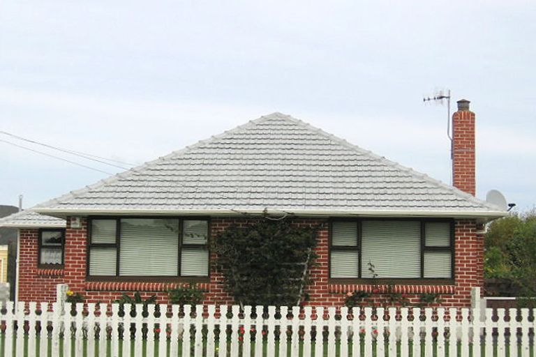 Photo of property in 55 Garden Road, Avalon, Lower Hutt, 5011