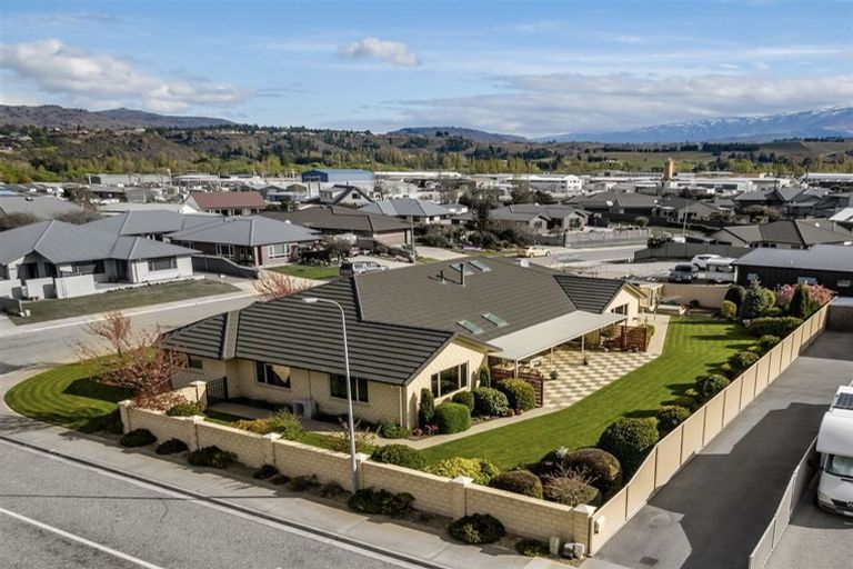 Photo of property in 10 Larch Crescent, Alexandra, 9320