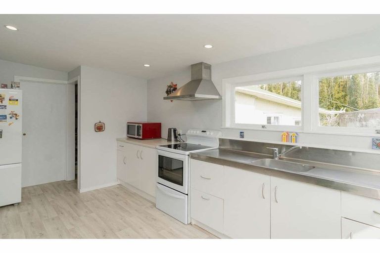 Photo of property in 6 Darwin Road, Kerikeri, 0230