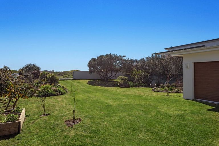 Photo of property in 352 Ocean Road, Ohope, 3121