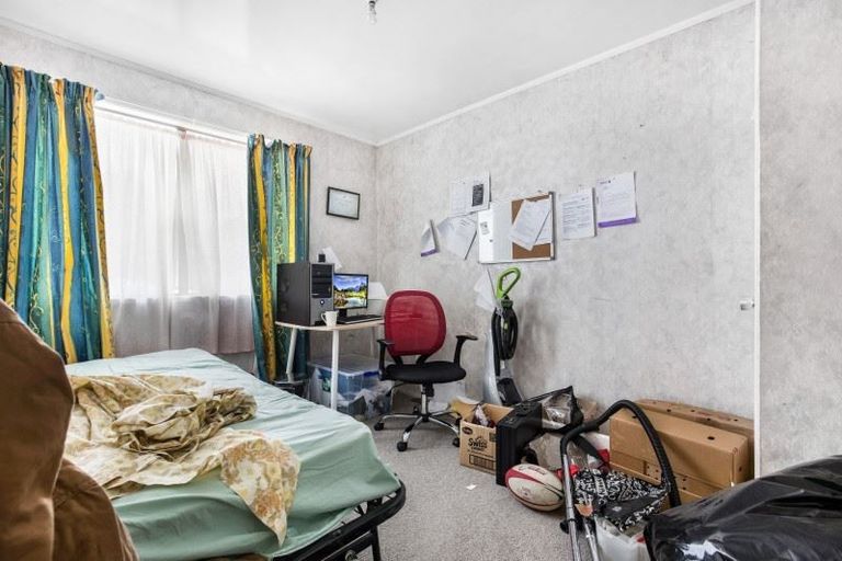 Photo of property in 3 Poutini Place, Manurewa, Auckland, 2102