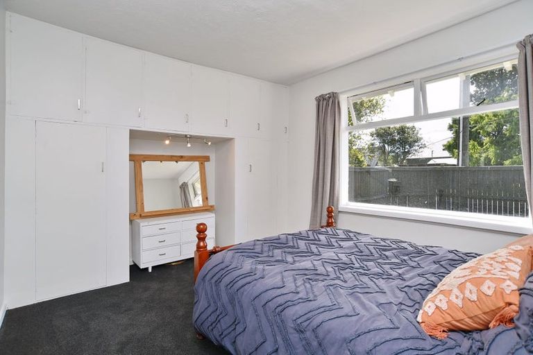 Photo of property in 99 Momorangi Crescent, Redwood, Christchurch, 8051
