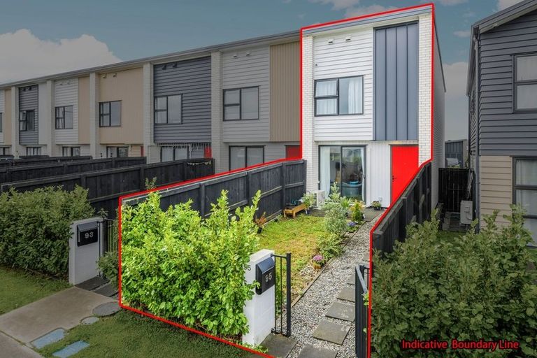 Photo of property in 95 Battalion Drive, Papakura, 2110