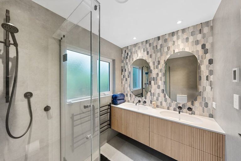 Photo of property in 132 Porritt Avenue, Chatswood, Auckland, 0626