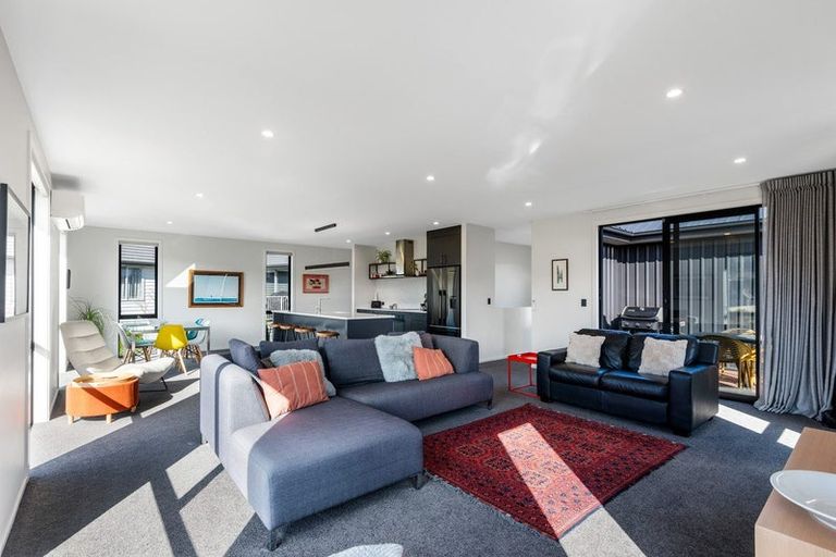 Photo of property in 25 Grandvista Drive, Green Island, Dunedin, 9018