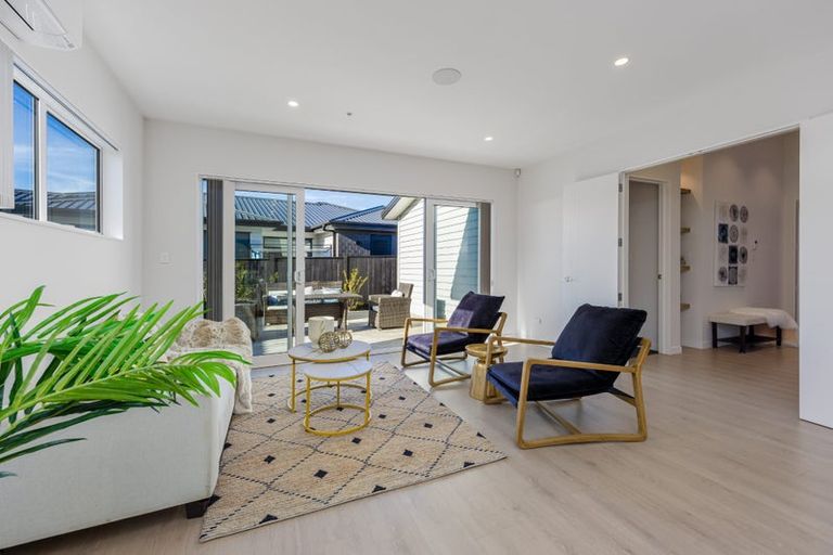 Photo of property in 87 Maryvale Road, Wainui, 0932