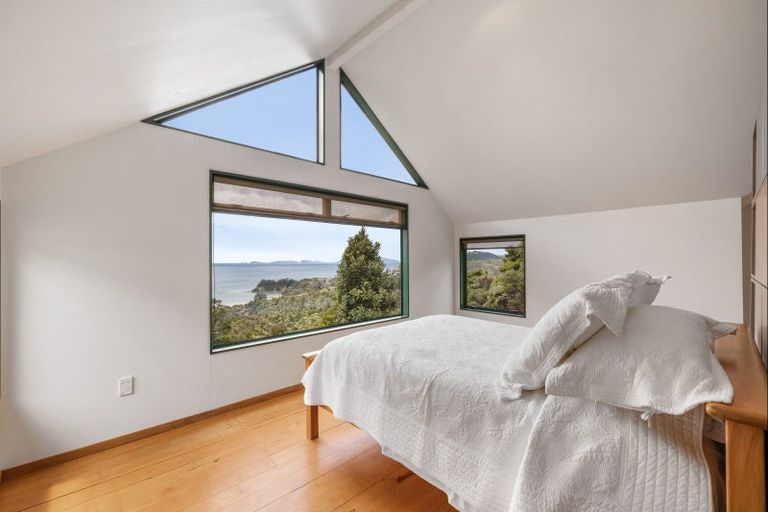 Photo of property in 144 The Crescent, Langs Beach, Waipu, 0582