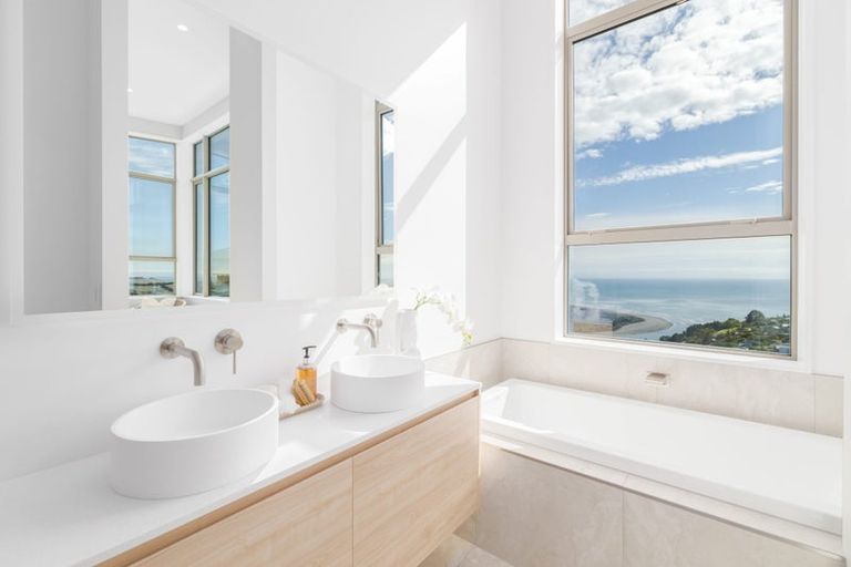 Photo of property in 3 Ararat Lane, Clifton, Christchurch, 8081