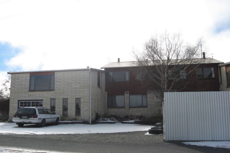 Photo of property in 43 Glencairn Road, Twizel, 7901