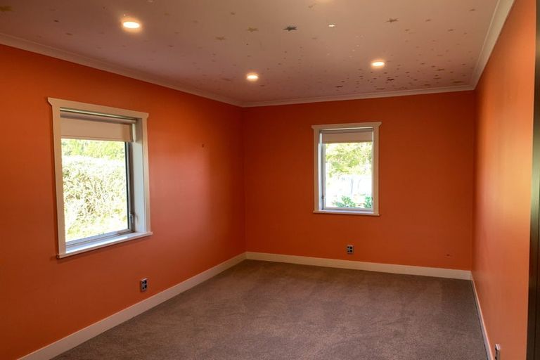 Photo of property in 32a Elizabeth Street, Waikanae, 5036