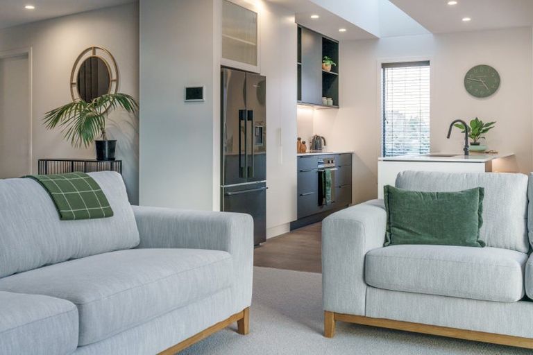 Photo of property in 1 Kamana Rise, Wanaka, 9382