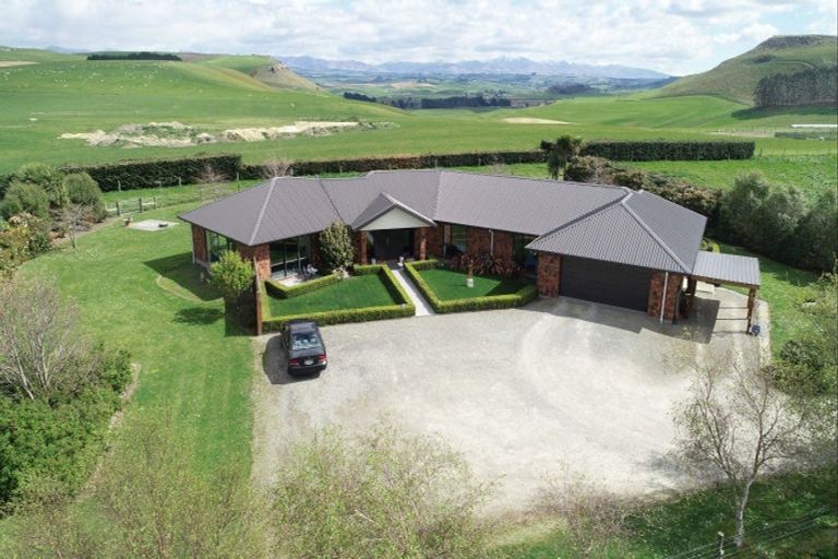 Photo of property in 341 Airedale Road, Weston, Oamaru, 9492