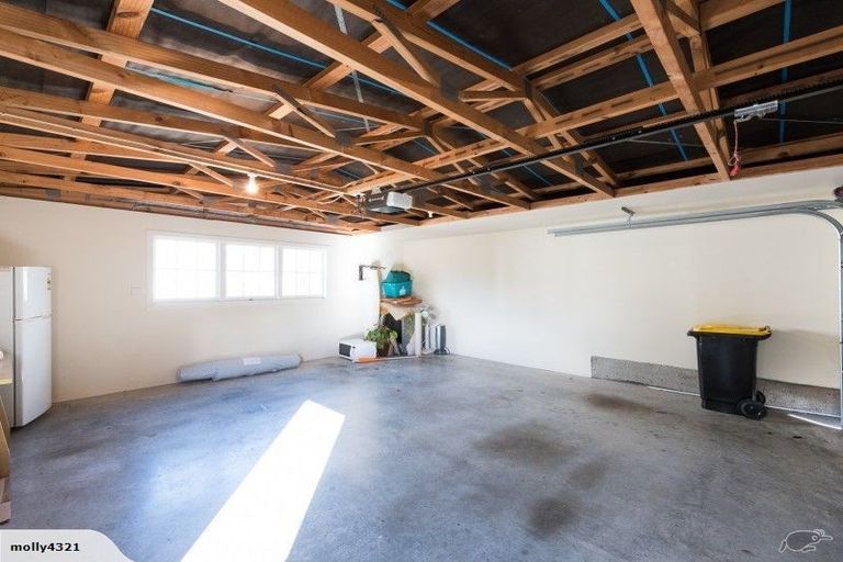 Photo of property in 57 Bolton Street, Kelburn, Wellington, 6012