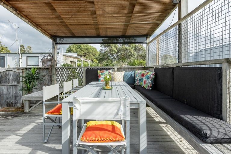 Photo of property in 12 Moori Road, Waimarama, 4294