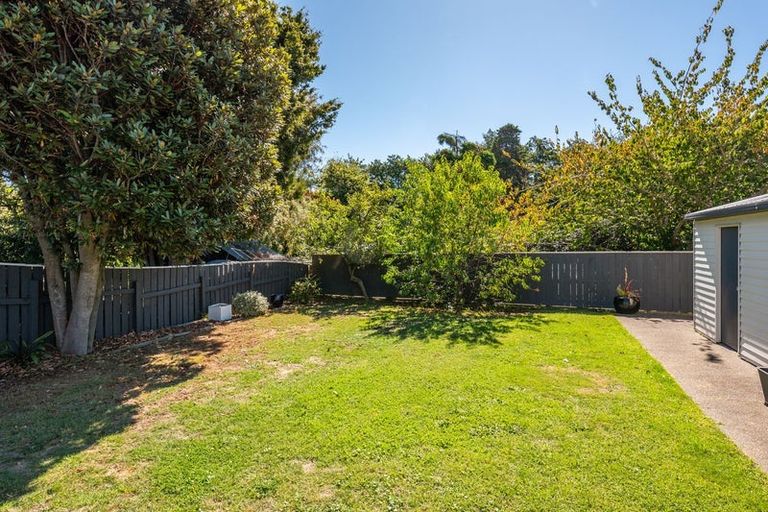 Photo of property in 37 Campbell Avenue, Paraparaumu, 5032