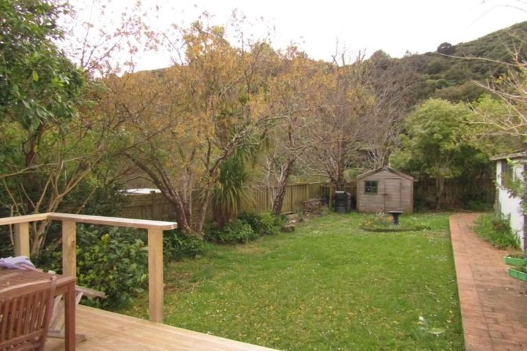 Photo of property in 31 Wilkie Crescent, Naenae, Lower Hutt, 5011