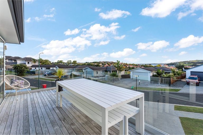 Photo of property in 259 Alec Craig Way, Gulf Harbour, Whangaparaoa, 0930