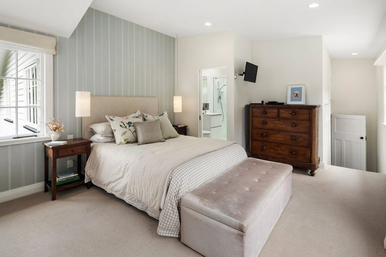 Photo of property in 37 Oban Street, Wadestown, Wellington, 6012