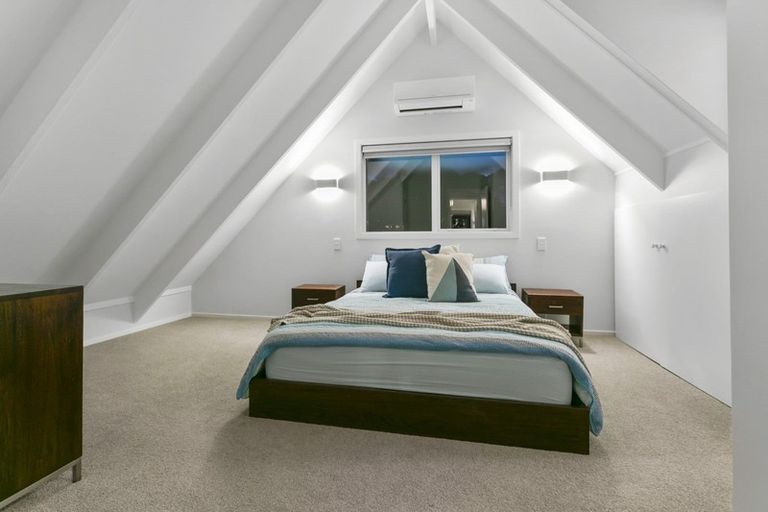 Photo of property in 84 Upper Harbour Drive, Greenhithe, Auckland, 0632