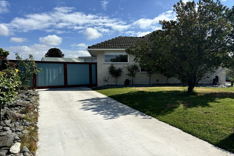 Photo of property in 5 Silverwood Place, Hornby, Christchurch, 8042