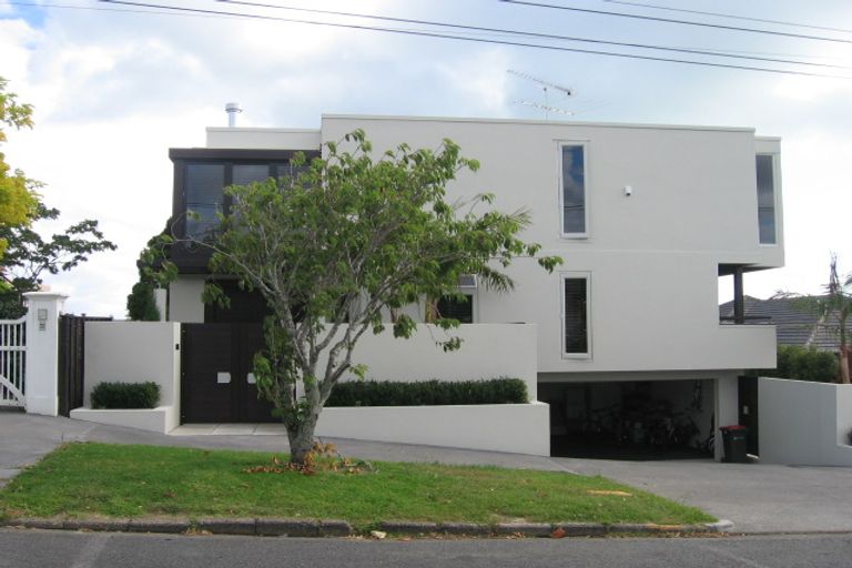 Photo of property in 18b Rawhitiroa Road, Kohimarama, Auckland, 1071