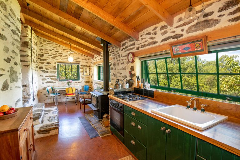 Photo of property in 443a Waikerikeri Vly Road, Waikerikeri, Alexandra, 9391