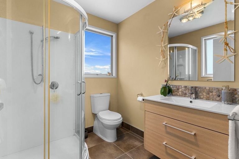 Photo of property in 1888 Whangarei Heads Road, Whangarei Heads, Whangarei, 0174