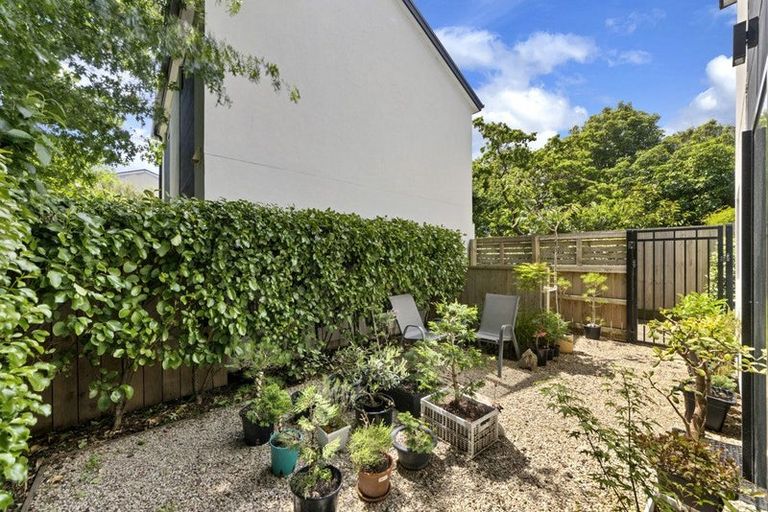 Photo of property in 4/283 Armagh Street, Christchurch Central, Christchurch, 8011