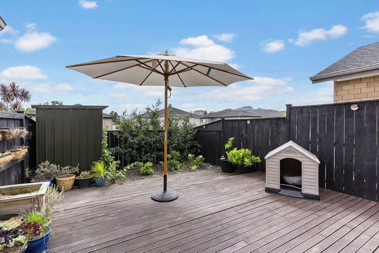Photo of property in 386 Ormiston Road, Flat Bush, Auckland, 2019