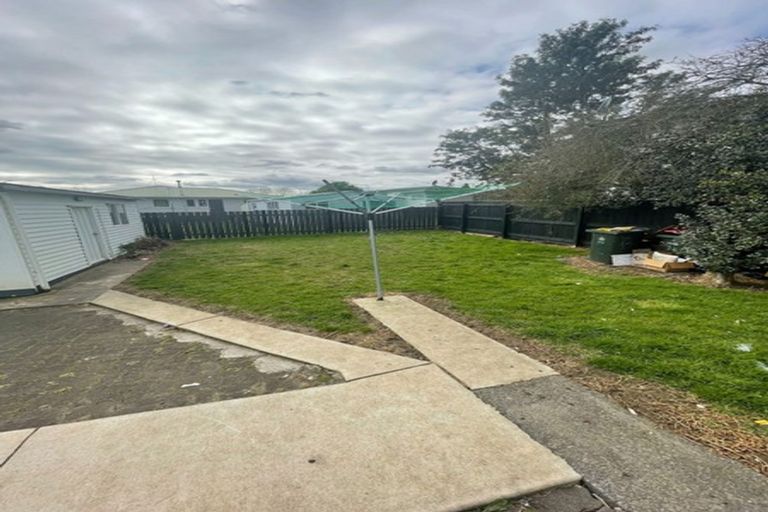 Photo of property in 4 Ririno Place, Manurewa, Auckland, 2102