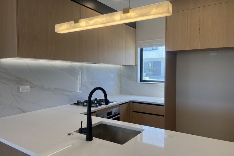 Photo of property in 9 Octans Road, Westgate, 0814