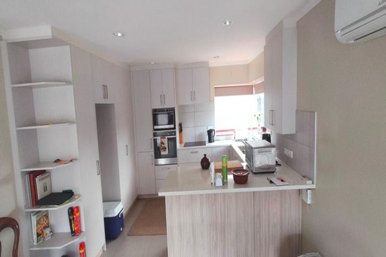 Photo of property in 43 Barnhill Crescent, Pahurehure, Papakura, 2113