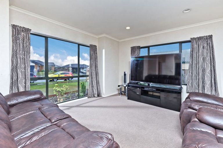 Photo of property in 333 Mahia Road, Weymouth, Auckland, 2103