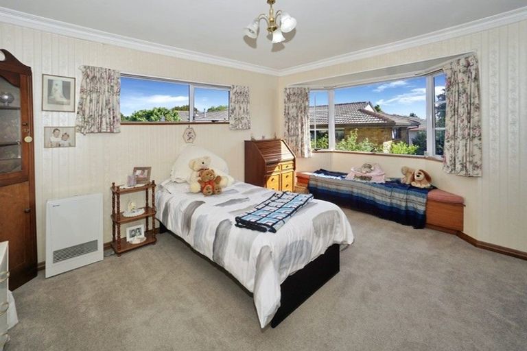 Photo of property in 16 Randell Place, Te Puke, 3119