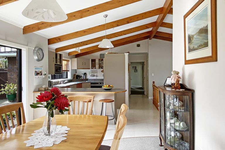 Photo of property in 25 Fairway Drive, Kerikeri, 0230