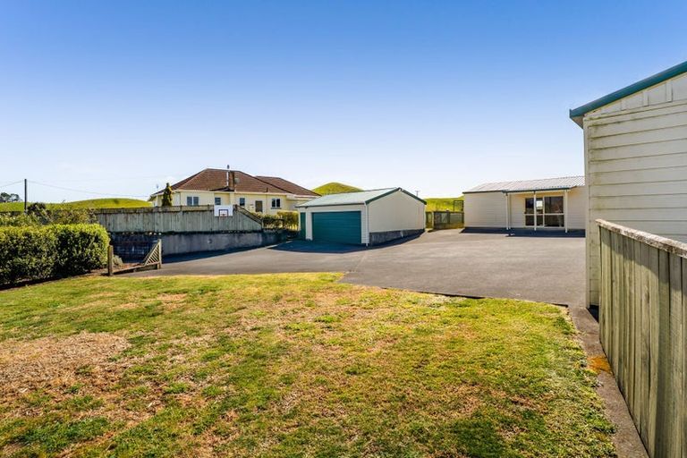 Photo of property in 54 Lepper Road, Inglewood, 4386