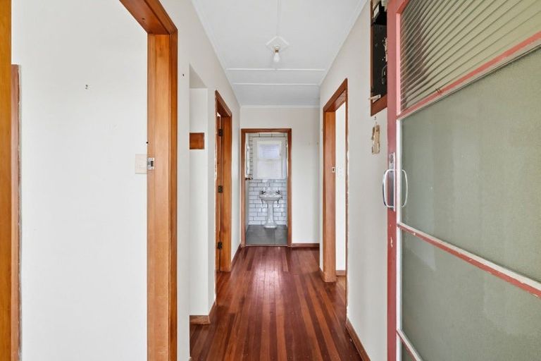 Photo of property in 15b Roosevelt Street, Levin, 5510