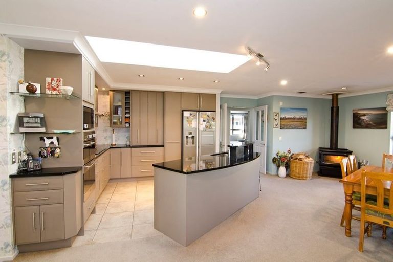 Photo of property in 15 Larch Crescent, Alexandra, 9320