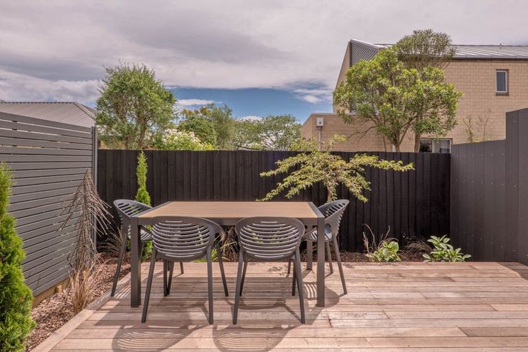 Photo of property in 200c Springfield Road, St Albans, Christchurch, 8014